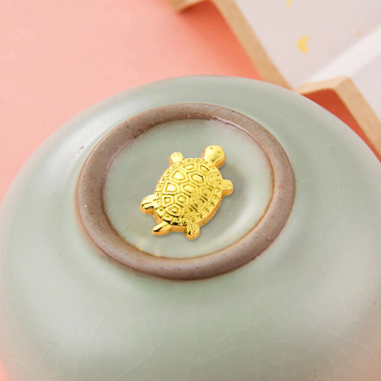 Golden Money Turtle – Japanese Feng Shui Wealth Charm for Wallet or Desk